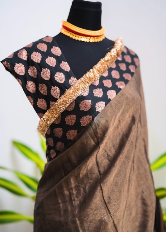 Kanthi - Black