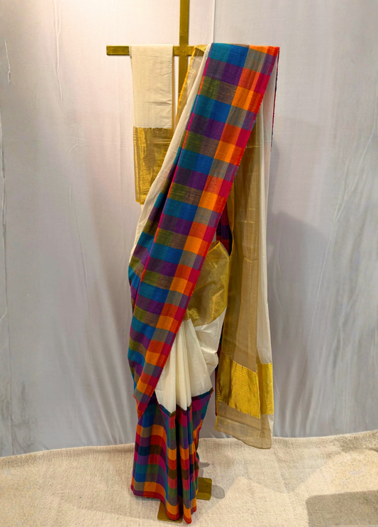 Madras Check Kasavu 1